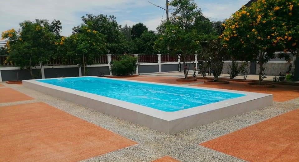 Long rectangular pool for swimming